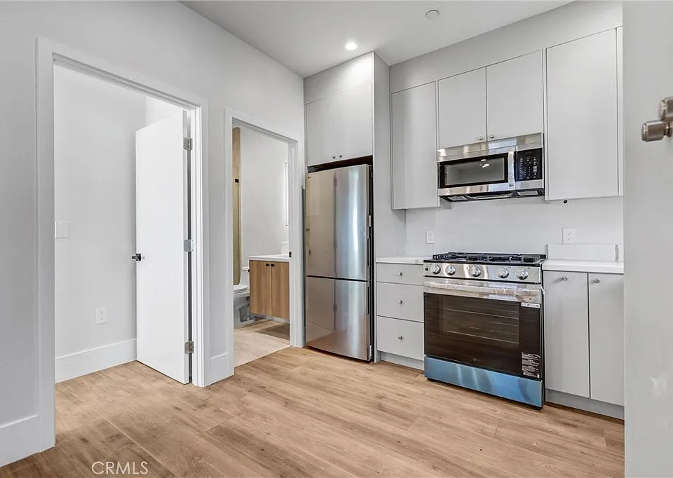 7508 1/2 Claire Ave