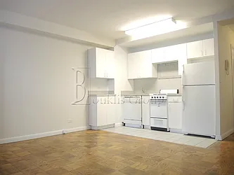 Rented by Bouklis Group