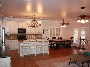 3710 S Coach House Dr, Gilbert, AZ 85297