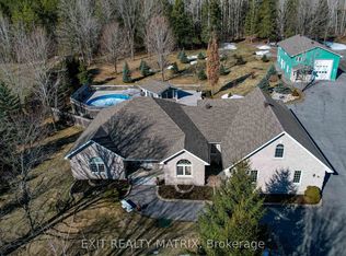 2573 Mitchell St, Ottawa, ON K0A2P0