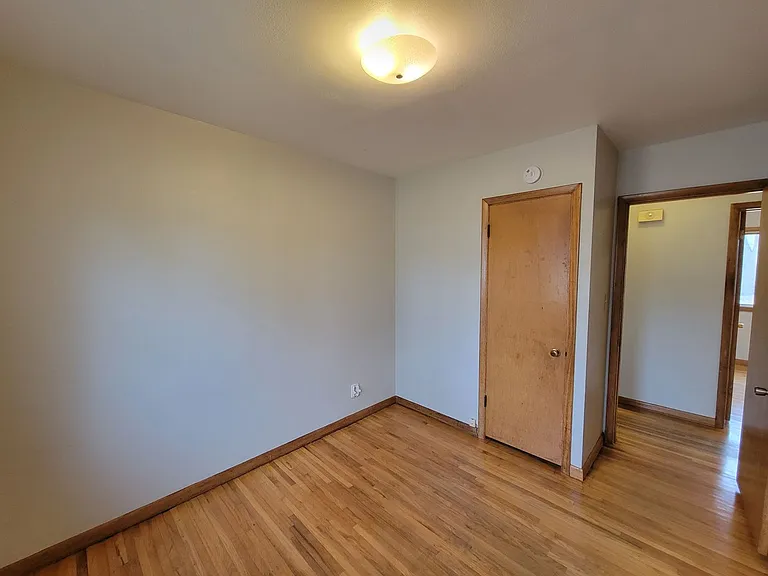 2023 Valley Park Dr — Photo 12