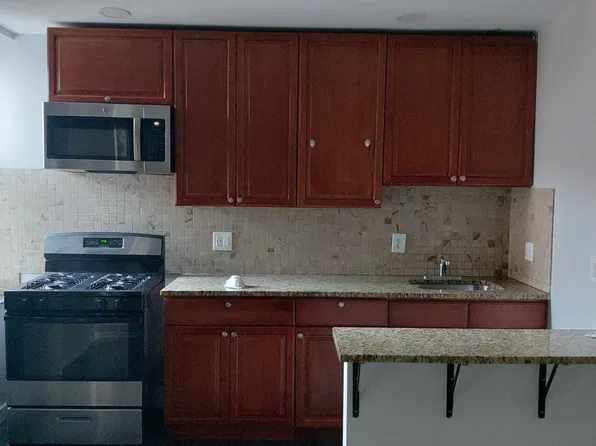 5843 Crittenden St Floor 2, Philadelphia, PA 19138