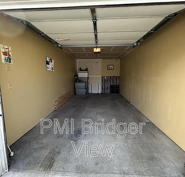 3505 Fallon St #B15 — Photo 11