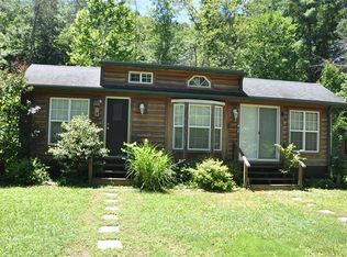 119 N River Rd, Covington, VA 24426