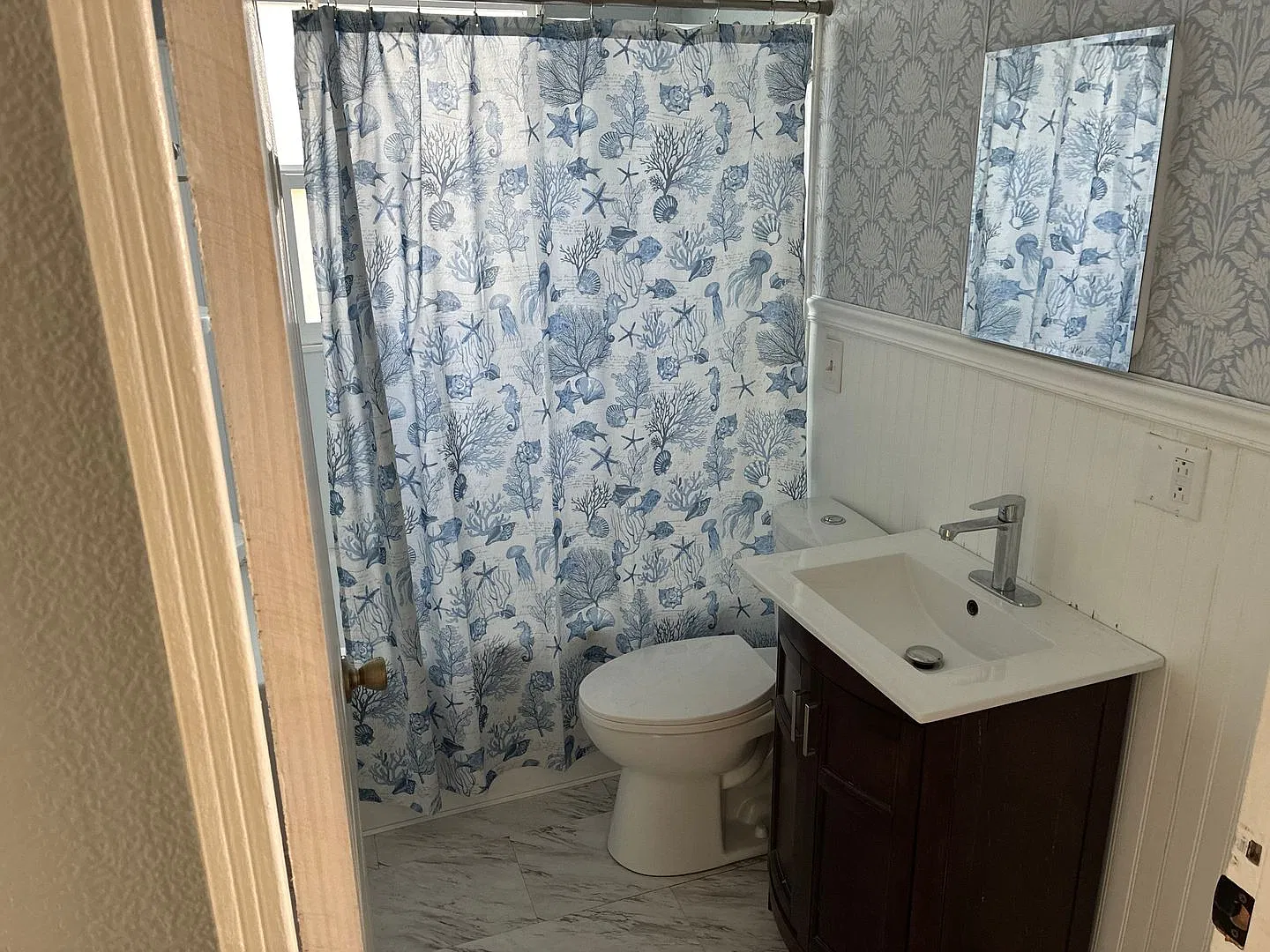3 bed 1 bath home for rent — Photo 4