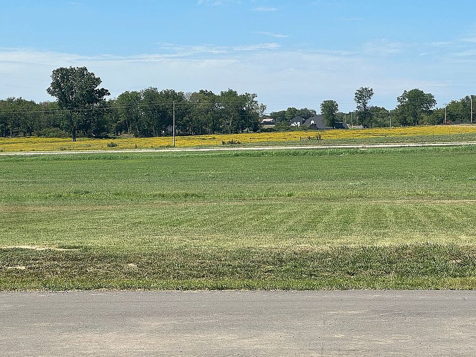 1st image of 1588 Joelle Ln Lot 5