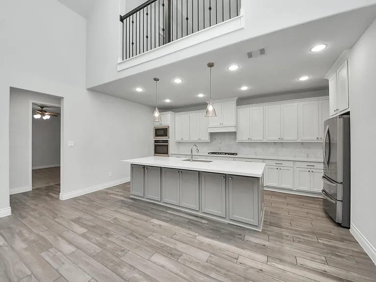 28907 Ridge Valley Ct — Photo 12
