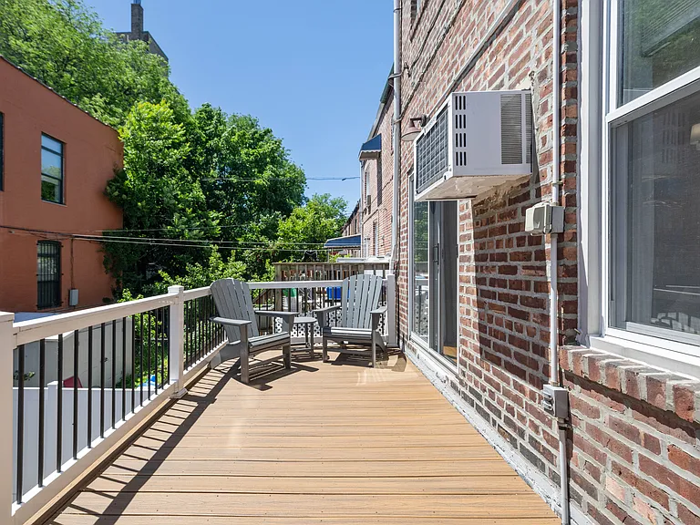 3446 Corlear Ave #1 — Photo 15
