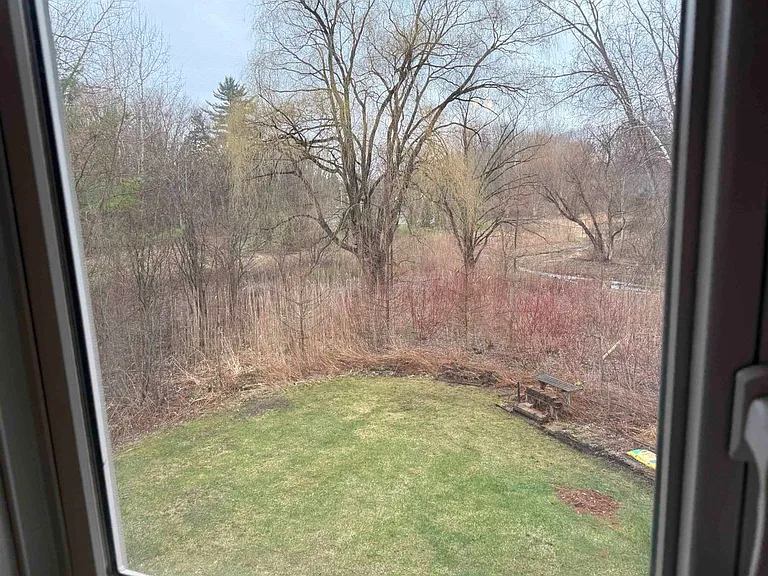 L4 Stonehedge Dr #L4 — Photo 9