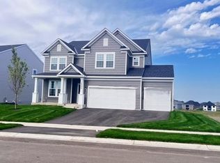 15052 Amberfields Blvd, Rosemount, MN 55068