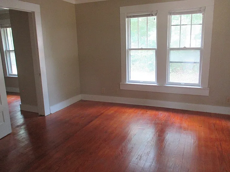 705 Tech Dr — Photo 7