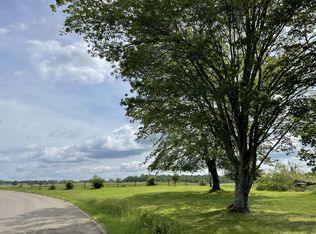 835 McElhiney Rd, Dickson, TN 37055