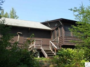 464 E Bearskin Rd, Grand Marais, MN 55604