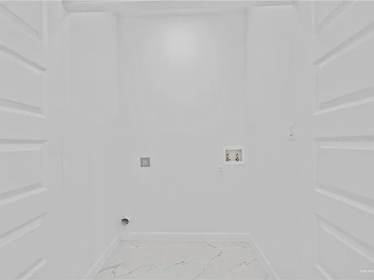 2614 E Solar Dr — Photo 8