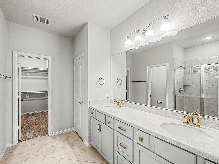 209 Cambria Green Ln — Photo 25