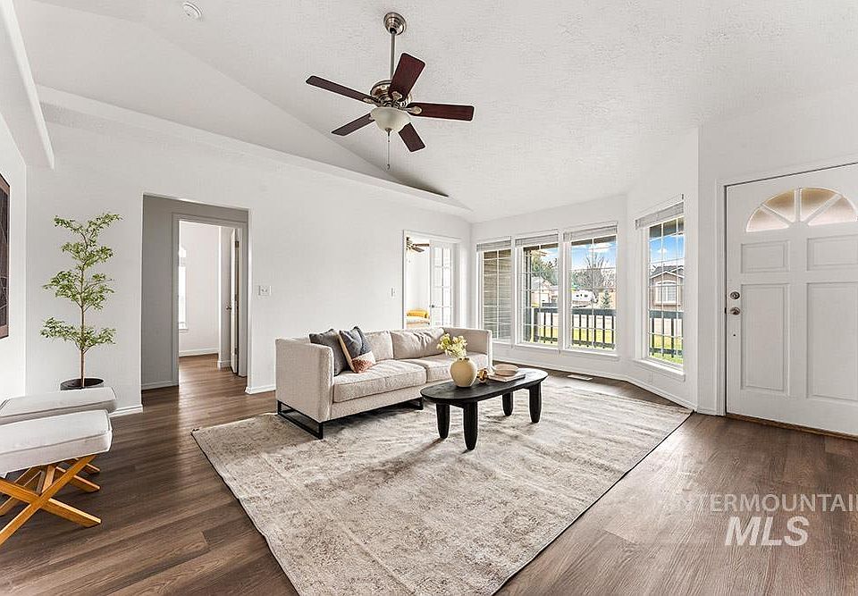 2352 E Meadow Wood Dr, Meridian, ID 83646 | Zillow