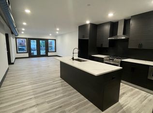 12 Montvale Ave #6, Woburn, MA 01801