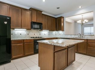 1437 Fox Run Dr, Irving, TX 75063