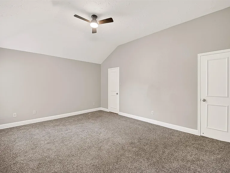12403 Meadow Ridge Dr — Photo 22