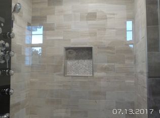 16 Flamingo Ct, Voorhees, NJ 08043