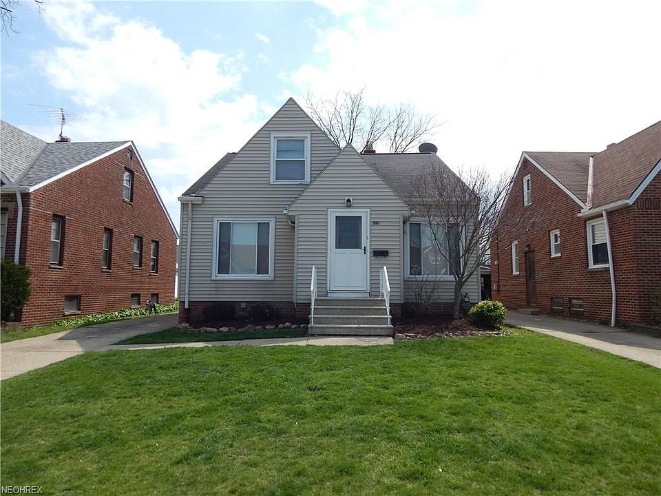 1st image of 3911 Dawnshire Dr