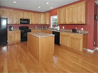 2nd image of 108 Coventry Ct