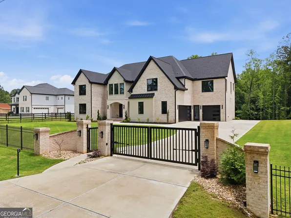 1255 Em Croy Rd, Buford, GA 30518