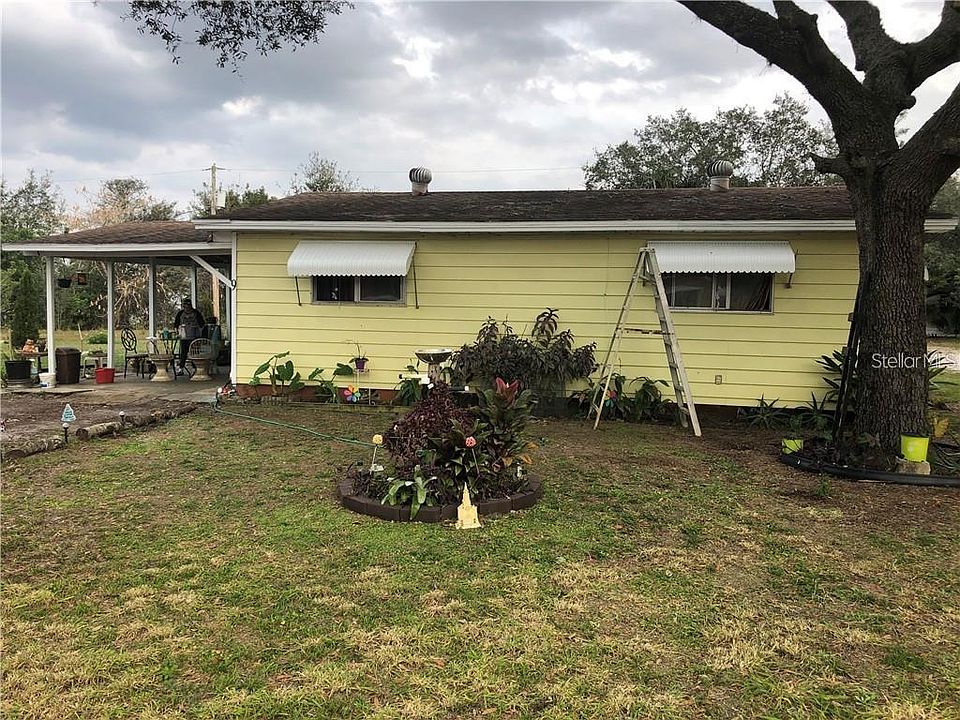 1st image of 9 Villas Ct
