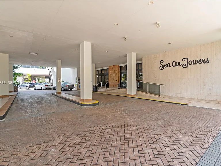 3725 S Ocean Dr #311 — Photo 36