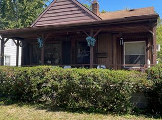 5570 Farmbrook St, Detroit, MI 48224