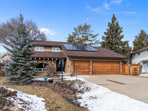 2nd image of 48 Westridge Rd NW