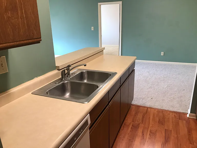 1420 Lake Pointe Way #8 — Photo 12