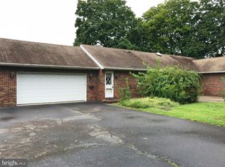 609 High St, Mount Holly, NJ 08060