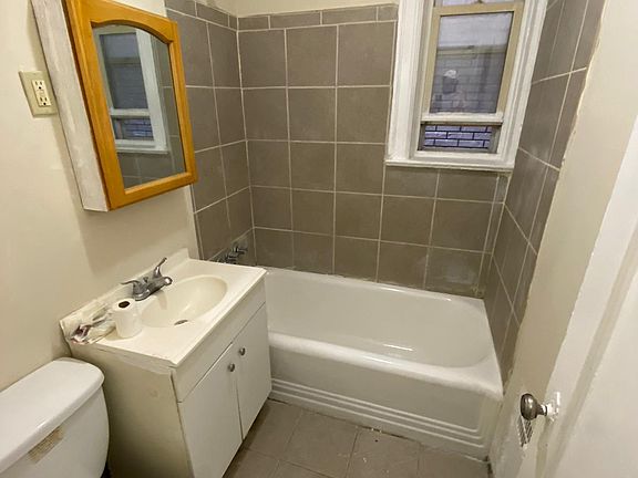5th image of 55 Tonnele Ave APT 406