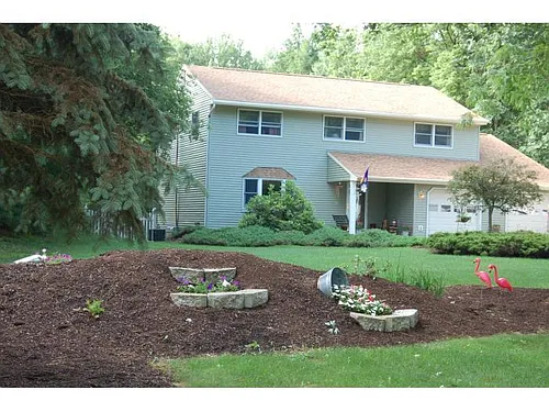12 Cedarcrest Dr Photo 1