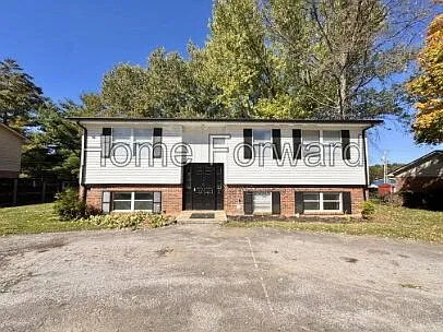 2 bed, 1.0 bath, 900 sqft, $1,000 — Photo 1