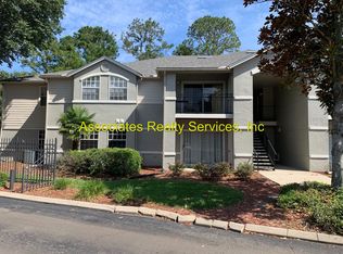 3705 SW 27th St APT 212, Gainesville, FL 32608