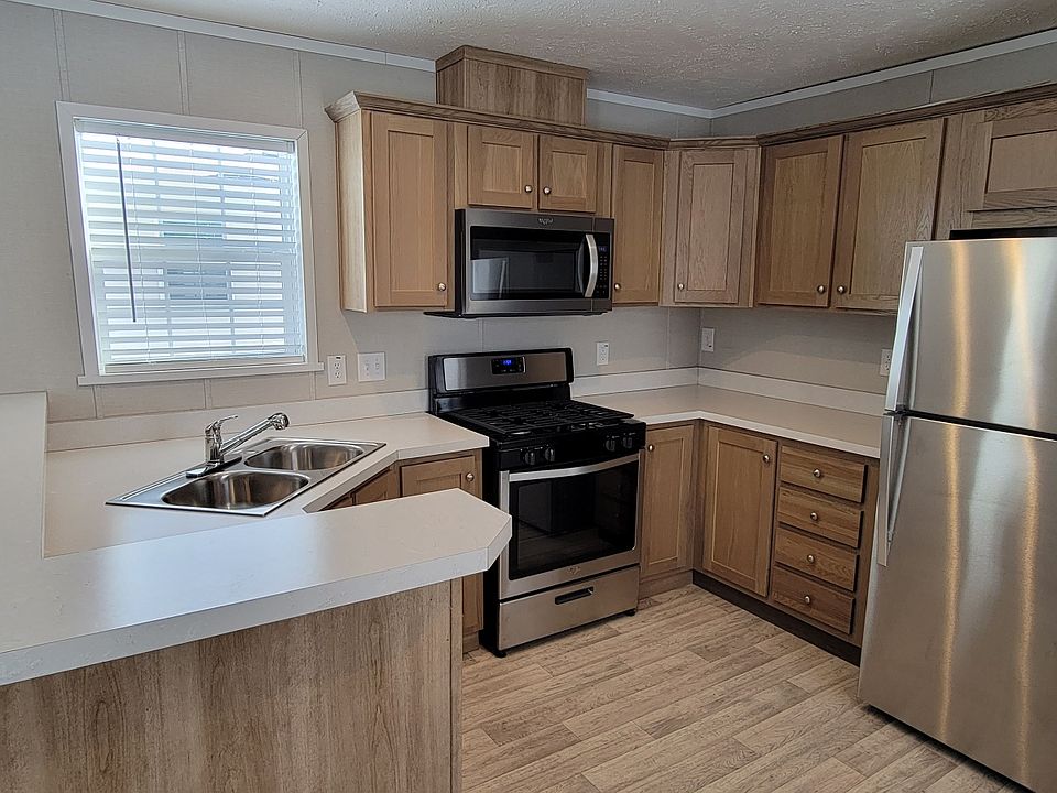 1st image of 875 Grand River Avenue Gate #23