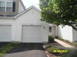 3617 Forest View Dr, Joliet, IL 60431