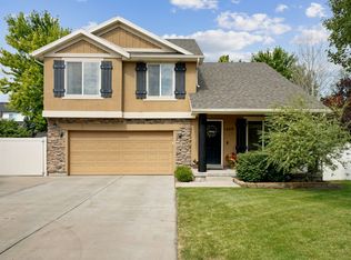 1409 N 1975th St W, Lehi, UT 84043