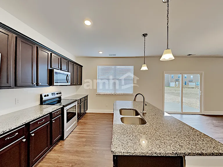 5619 Cuba Rd — Photo 4