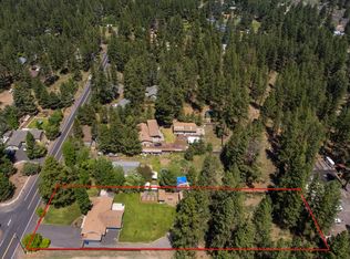 59712 Navajo Rd, Bend, OR 97702