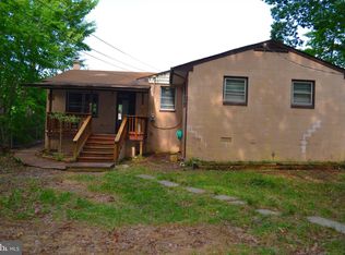 186 Placid Rd, Colonial Beach, VA 22443