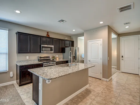 38190 W SAN ILDEFANSO Avenue, Maricopa, AZ 85138