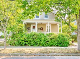 68 Charles St, Bristol, RI 02809