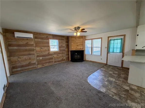 23130 Salley Dr, Warsaw, MO 65355