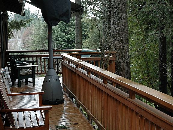 back elevated deck