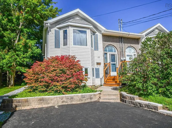 17 Fury Dr, Dartmouth, NS B3A 4Y2