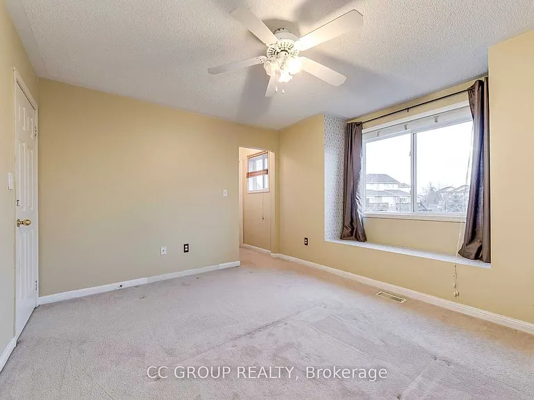 2153 Baronwood Dr — Photo 14