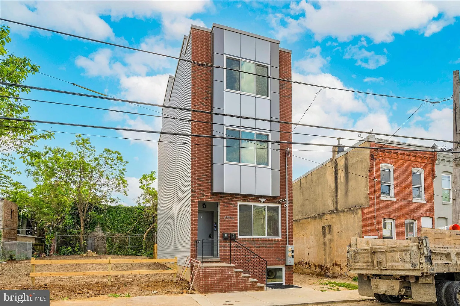 4506 Merion Ave photo 1